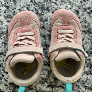 Ten Little retro fit shoes 8.5 toddler